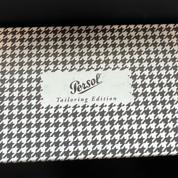 Persol Tailoring Edition Sunglasses NWT - Picture 6 of 8